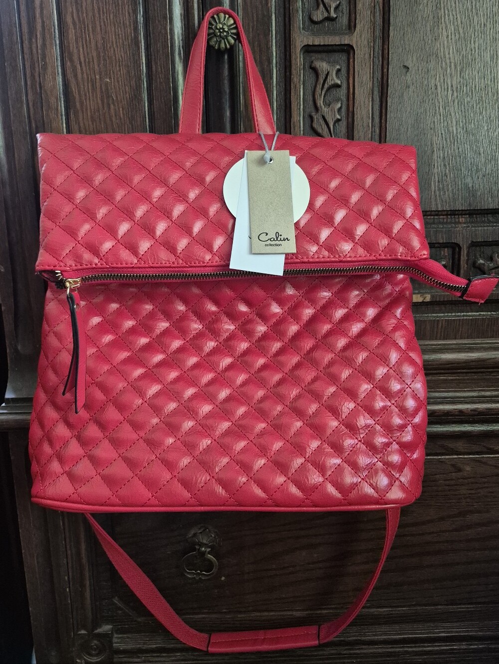 New Calin Collection Vegan Vibrant Red Quilted foldover Convertible Backpack NWT
